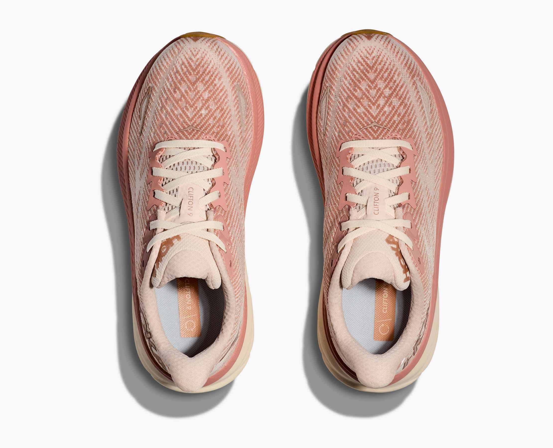 Women's Clifton 9 - sandstone / cream