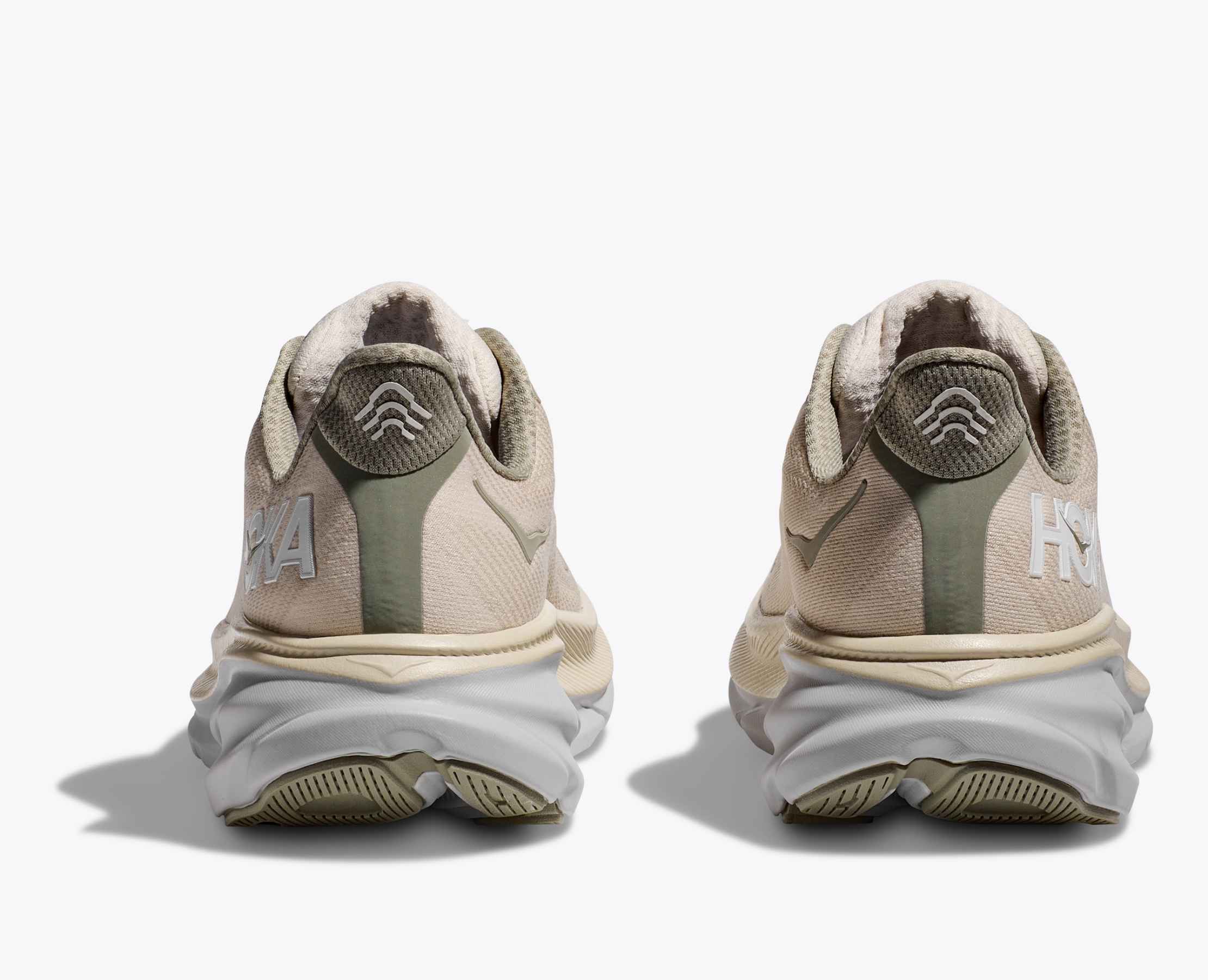 Men's Clifton 9 - oat milk / barley