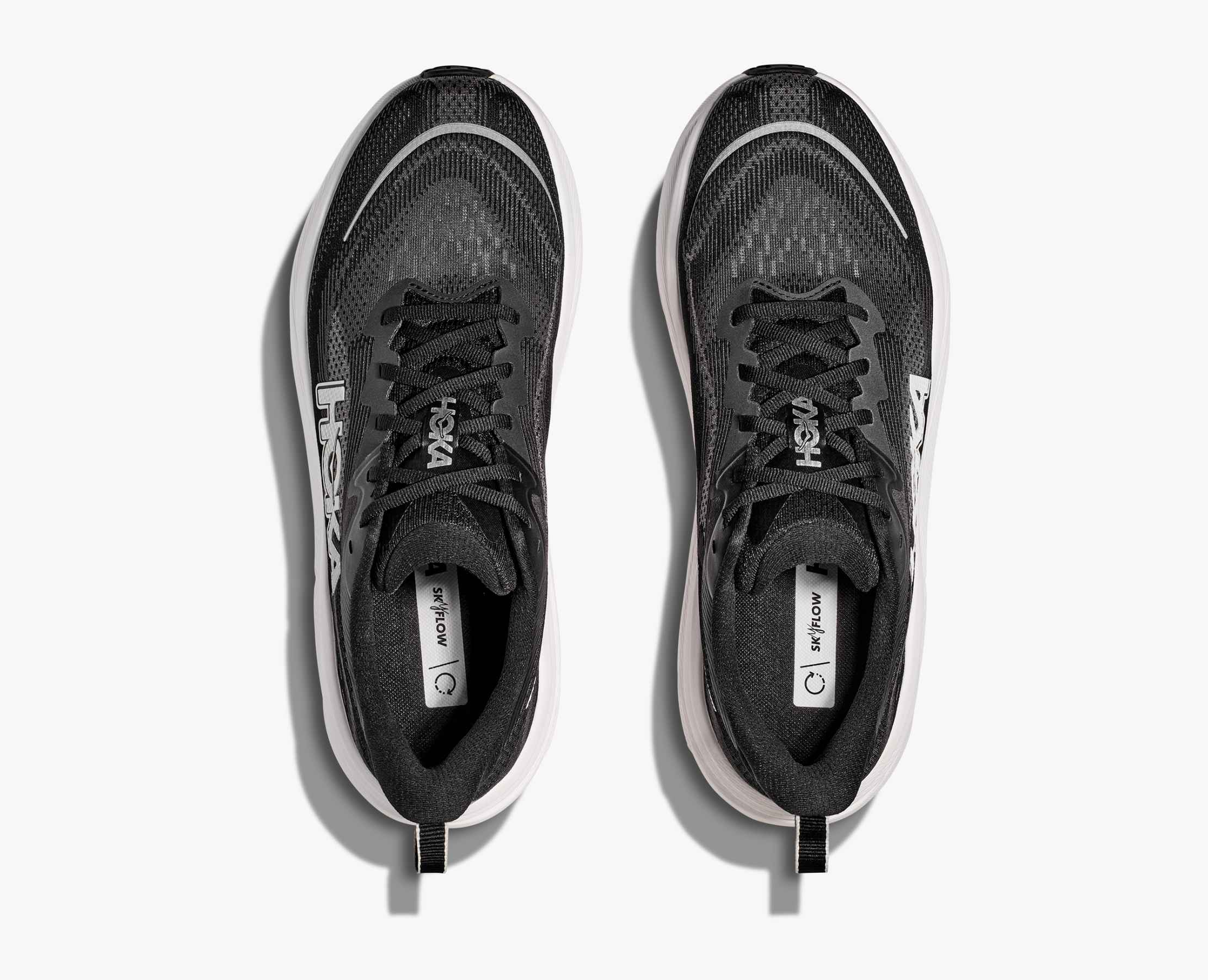 Men's Skyflow - black / white