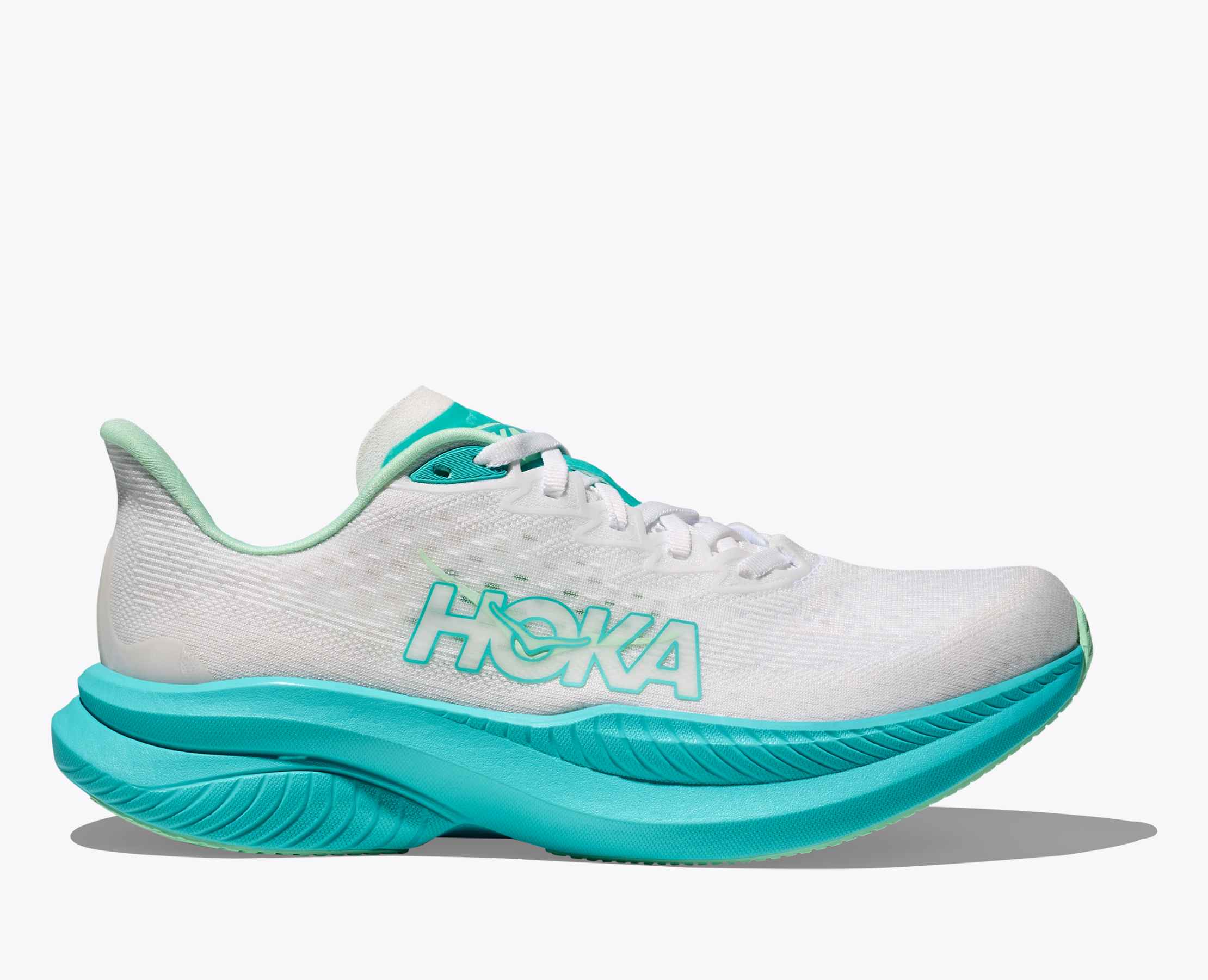 Women's Mach 6 - white / cielo blue