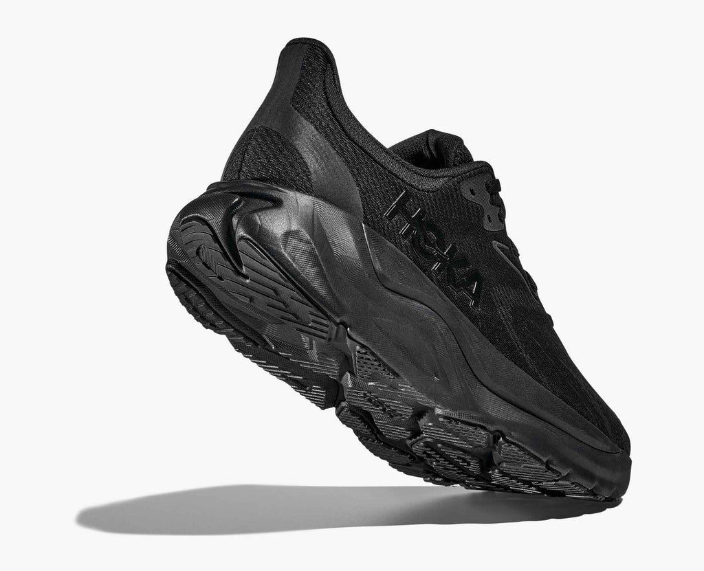 Women's Arahi 8 - black / black