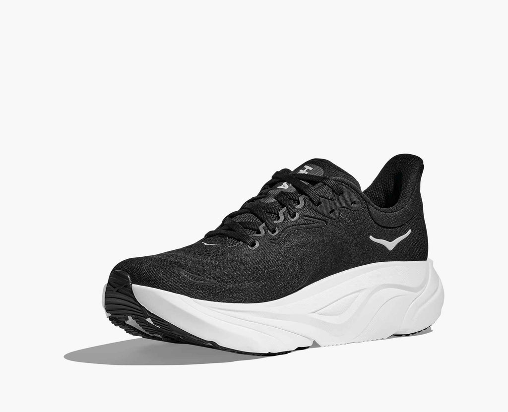 Women's Arahi 8 - black / white