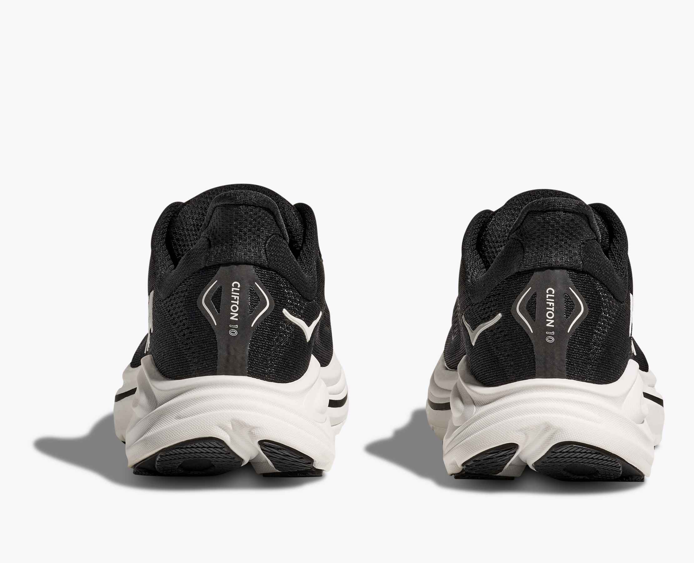 Men's Clifton 10 - black / white